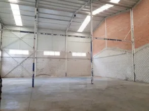 Nave industrial en Poligono Valmor