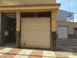 Garaje en calle de los Olivos