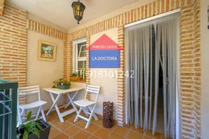 Casa adosada en calle Acueducto