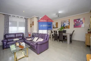 Casa adosada en calle Acueducto