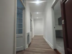 Piso en calle de Asturias, 16