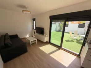 Casa adosada en Pueblo