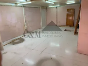 Local comercial en calle El, nº 71