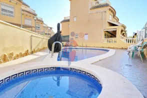 Casa adosada en Carrer Jaume de Soler, 1