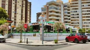 Local comercial en Avenida del Norte, 5