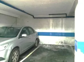 Garaje en calle del Padre Suárez, 5