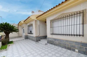 Casa en calle Canillas, 6