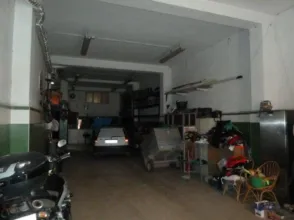 Local comercial en calle Almajares