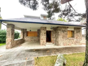 Casa pareada en Paseo del Doctor González Bravo, 31