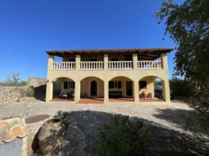 Chalet en calle Poligono