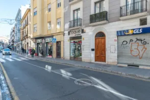 Local comercial en calle San Antón