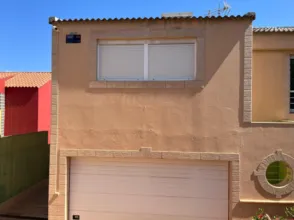 Chalet en Camino Sarmiento