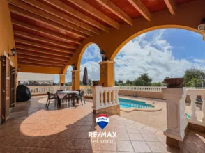Chalet en Carrer del Mestre Mateu Obrador