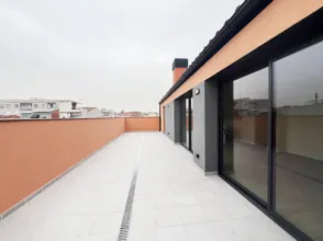 Dúplex en Gracia