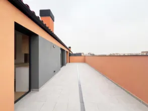 Dúplex en Gracia
