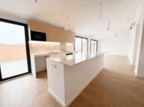 Dúplex en Gracia
