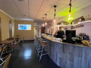 Local comercial en Avenida de Andalucía