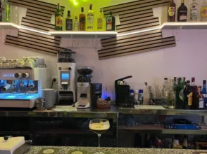 Local comercial en Avenida de Andalucía