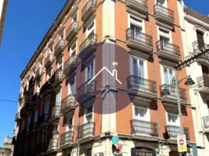 Piso en Avinguda del País Valencià, 32