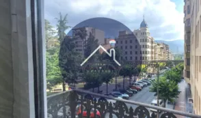 Piso en Avinguda del País Valencià, 32