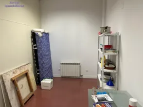 Local comercial en calle de los Pedregales