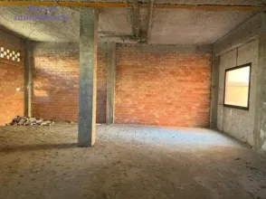 Local comercial en calle Arquitectos Álamo y Ceballos