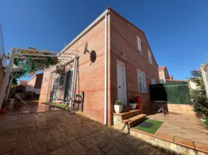 Chalet en Valcastillo