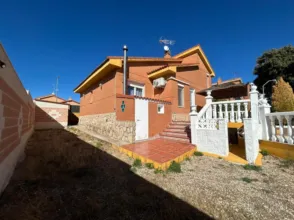 Chalet en Pioz, Zona de - Pioz