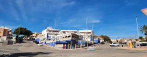 Local comercial en Avenida de Cabo Cope, 1