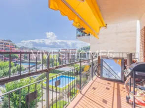 Piso en Carrer de l'Riera del Torrentbo