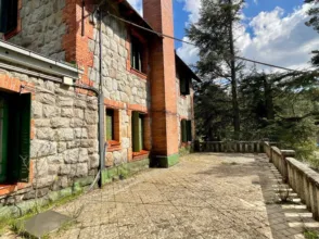 Chalet en Avenida del Alto del León