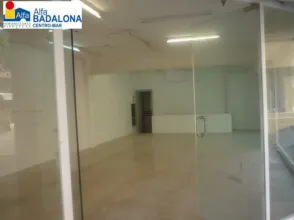 Local comercial en Carrer de la Marina