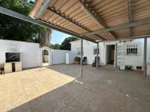 Chalet en Carrer Mar Tirrena, 8