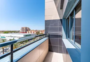 Piso en Pabellón-Estación-Corte Inglés
