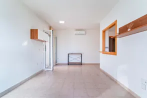 Piso en calle Dique (A)