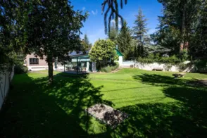 Chalet en Paseo de la Cantera, 19