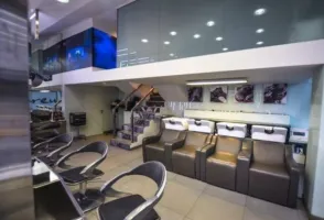 Local comercial en calle de Tomás Alba Edison, 57