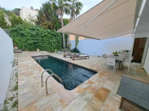 Casa adosada en Urb. El Racó