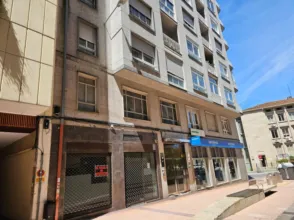 Local comercial en calle de Florentino Cuevillas, 9