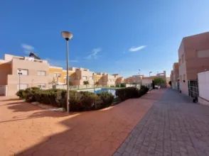 Casa adosada en Villablanca