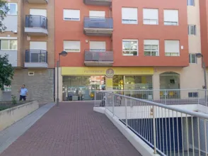 Local comercial en Avenida Juan de Borbon