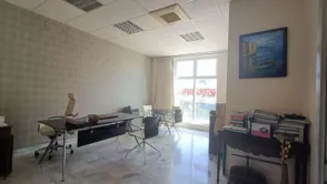 Office in Este