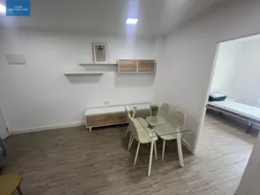 Piso en Plaza Crevillente-Juzgados
