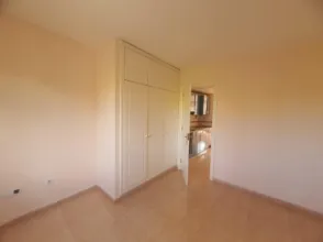 Piso en Avenida Pedro y Guy Vandaele
