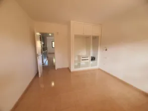 Piso en Avenida Pedro y Guy Vandaele