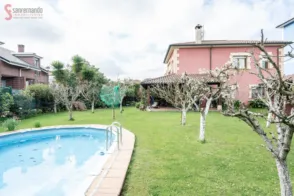 Chalet en Paseo Fernández Vallejo, 55
