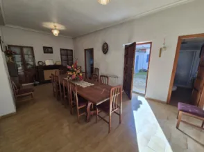 Chalet pareado en Avenida de Alicante