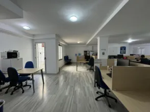 Oficina en Casco Urbano