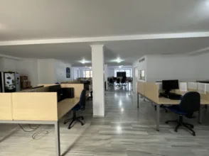 Oficina en Casco Urbano