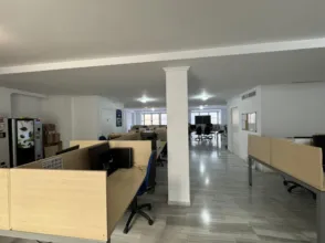Oficina en Casco Urbano